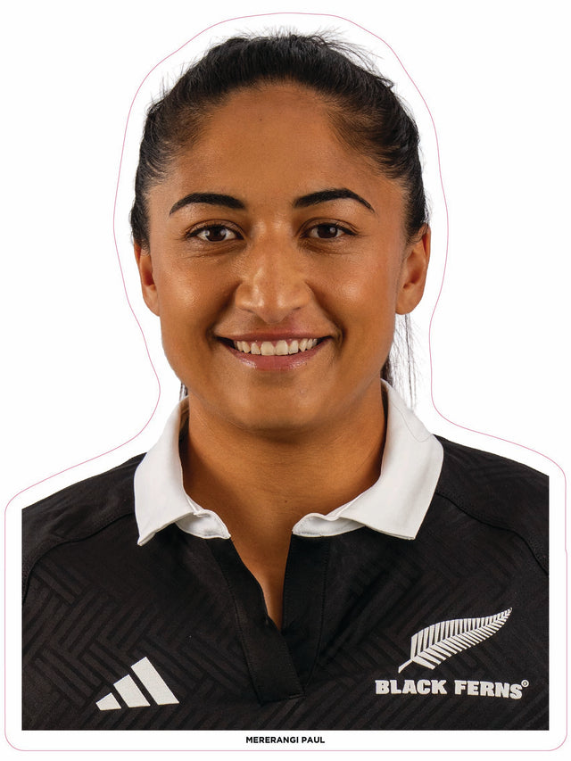 Mererangi Paul Large Head